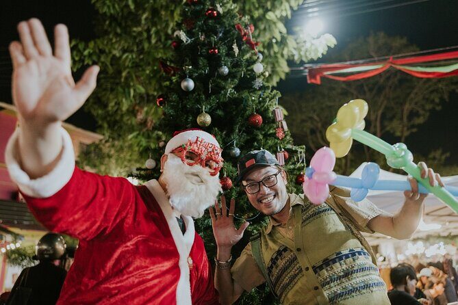 Private Christmas Walking Tour in Seoul with Sweet Hotteok - Good To Know