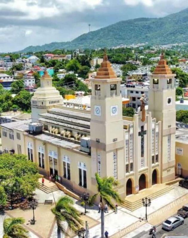 Private City Highlights Shore Excursion & Guided Tour - Detailed Review of the Puerto Plata City Tour