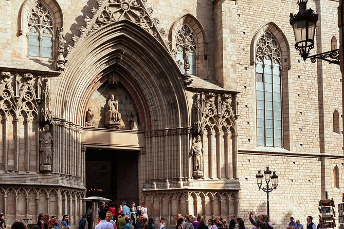 Private City Kickstart Tour: Barcelona - Common Questions