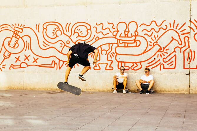 Private City Kickstart Tour: El Raval - Local Cuisine and Dining