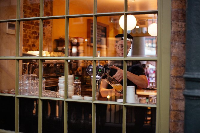 Private City Kickstart Tour: London - Insider Tips and Local Explorations