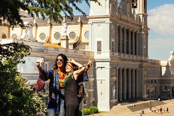 Private City Kickstart Tour: Madrid - Common Questions