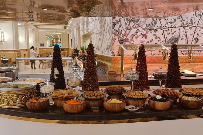 Private City Tour Abu Dhabi With Dinner At Emirates Palace - Tour Inclusions