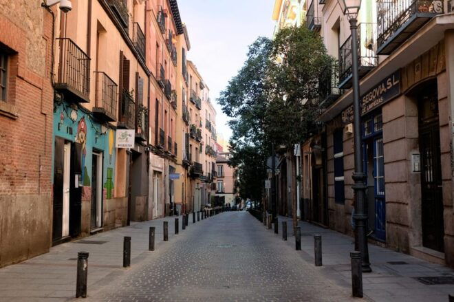 Private City Tour Around Madrid - Booking Information