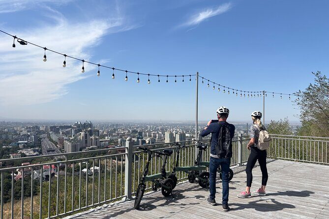 Private City Tour of Almaty by Car - Immersing Yourself in Local Life at Zelyony Bazaar