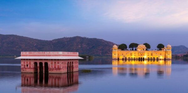 Private City Tour of Jaipur From Delhi - Directions