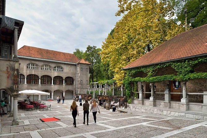 Private City Tour of Ljubljana. 4 Hours With a Friendly and Fun Local Guide. - Tour Description