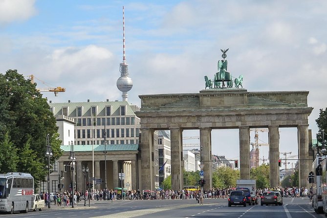 Private City Tour Soviet Berlin in an Authentic Vintage Van - Vintage Van Experience