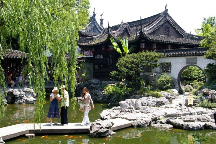 Private City Trip of Shanghai Including Lunch - Good To Know