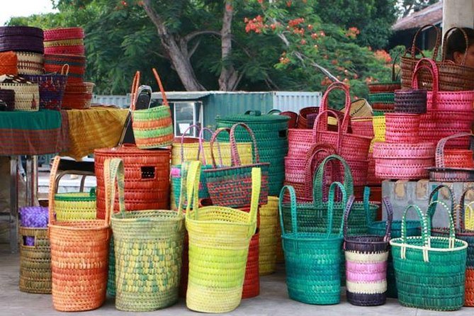 Private Colombo Walking Tour With Ajeet De Soyza - Pricing and Terms