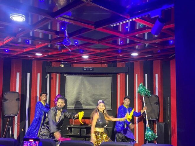 Private Combo Bollywood Studio Tour & Kanheri Cave Tour - Highlights