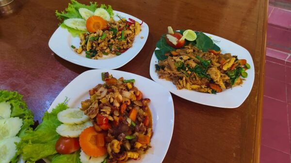 Private Cooking Class for Foodie Around the World - Personalized Recipe Book
