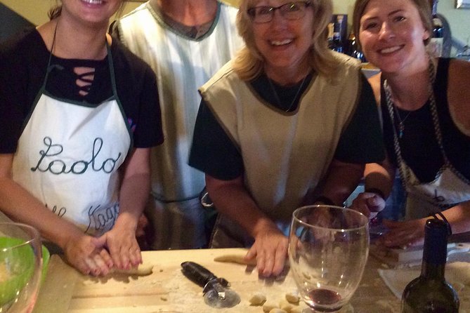 Private Cooking Class in a Florentine Villa With Transfer - The Sum Up