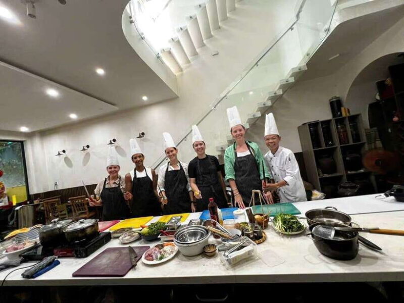 Private cooking class tour with Master Chef - A Closer Look at the Experience