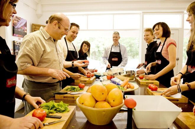 Private Cooking Class With Como - Inclusions