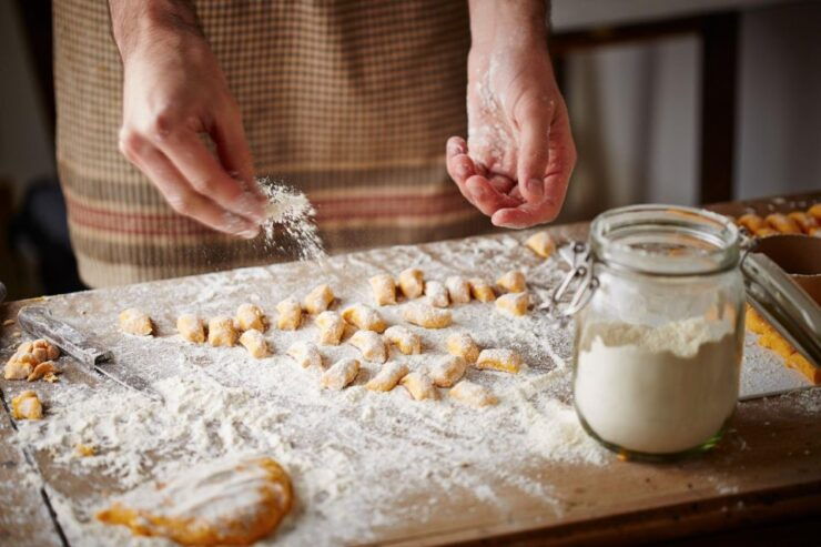 Private Cooking Class With Food and Wine Tasting Como Lake - Pricing and Duration