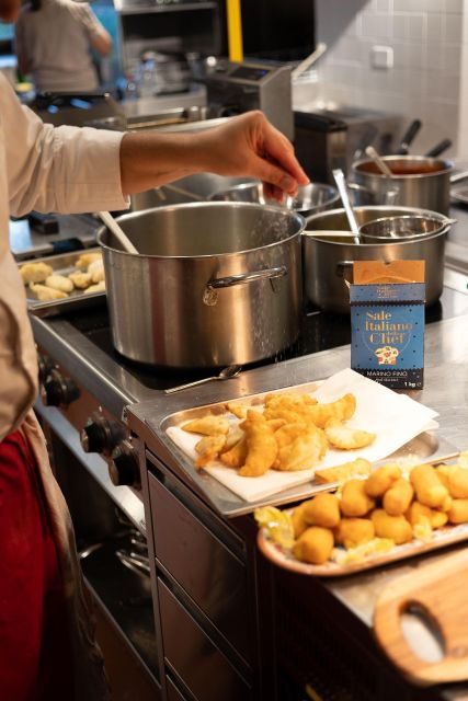 Private Cooking Class With Food and Wine Tasting Como Lake - Instructor Information