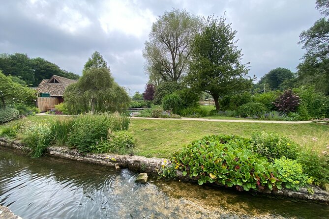 Private Cotswold Villages Day Tour See the Beauty of the Villages - Explore the Hidden Gems of the Cotswold