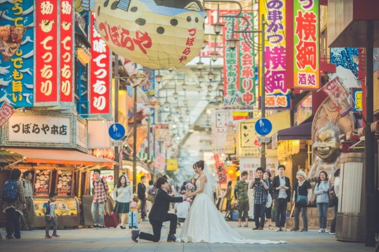 Private Couples' Photoshoot in Osaka W/ Professional Artists - Experience Highlights