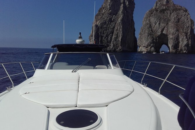 Private Cruise Around Capri - Yacht 40 - Overview and Activities