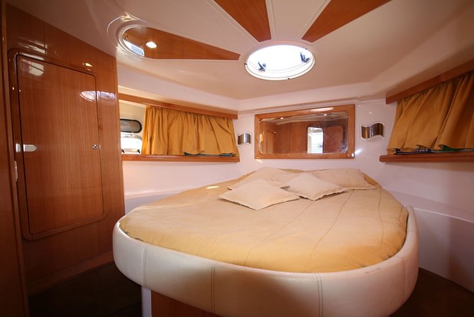 Private Cruise Around Capri - Yacht 40 - End Point and Cancellation Policy