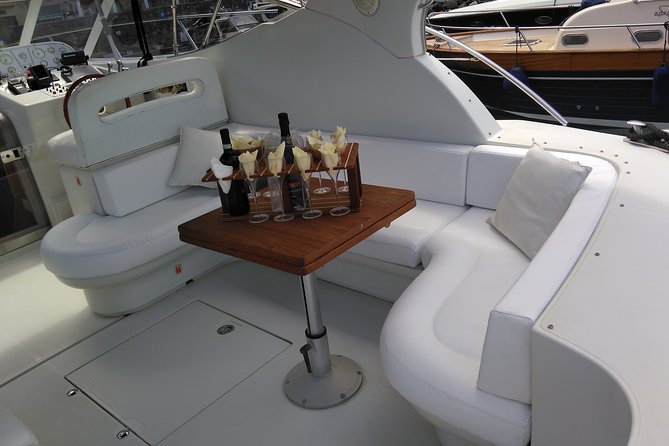 Private Cruise Around Capri - Yacht 40 - The Sum Up