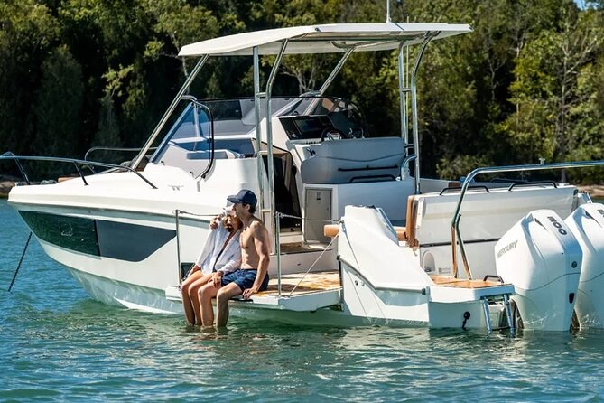 Private Cruise Athens With Swimming Stops at Athenian Riviera - The Sum Up