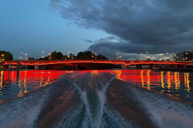 Private cruise on the Seine with Happy Cruise in Paris - Who Will Love This Tour?