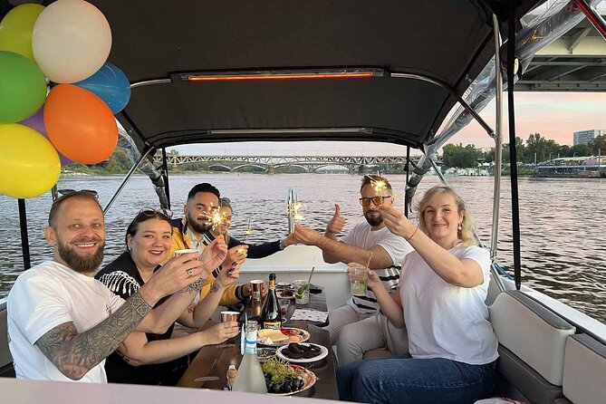 Private Cruise on Vistula in Warsaw for 9 With Our Helmsman - Activity Details