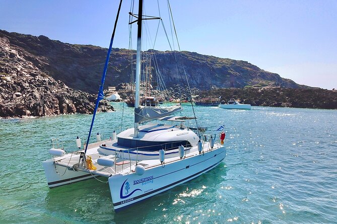 Private Cruise Sunset With Meal in Santorini - Itinerary Highlights