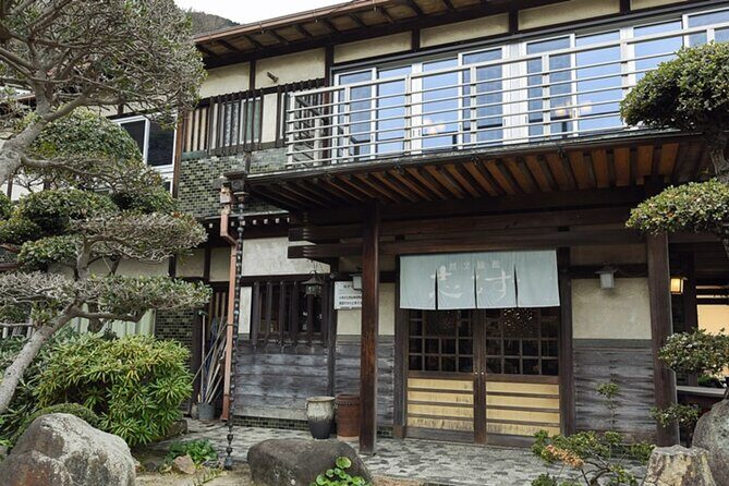 Private Cruise to Ieshima Island with Lunch Included - How the Tour Unfolds: A Step-by-Step Breakdown