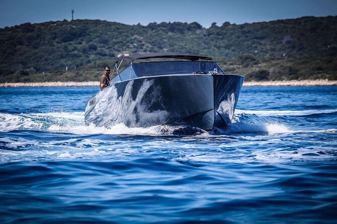 Private Cruising With Axiom Yacht From Hvar - Amenities and Meeting Point