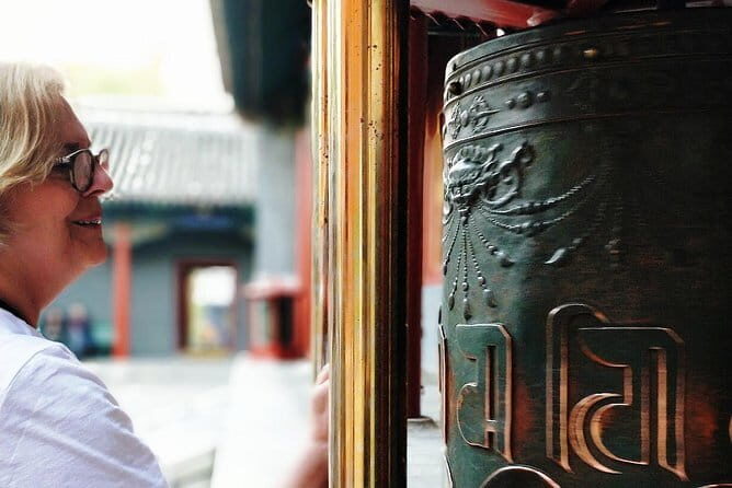 Private Cultural Day Tour: Hutong Rickshaw Ride, Forbidden City and Lama Temple - Good To Know  