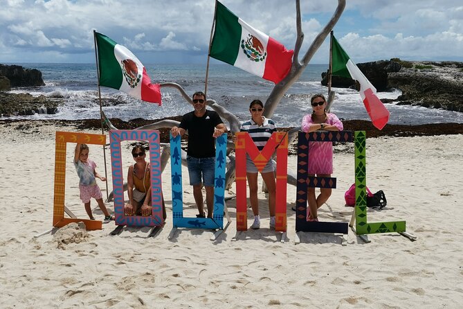 Private Custom Jeep Tour in Cozumel With Lunch and Snorkel - Professional and Knowledgeable Guides