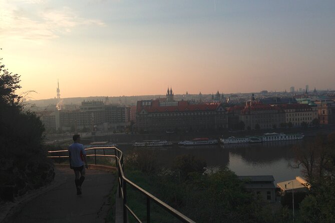 Private Custom Running Tour Around Prague - Meeting and Pickup Details