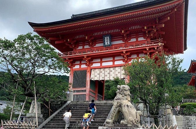 Private Custom Tour of Kiyomizu & Yasakaby Young Local Guides - The Sum Up: Who Should Book This Tour?