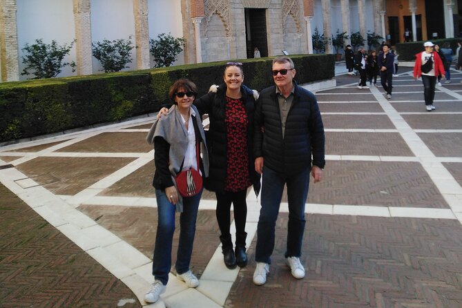 Private Custom Tour With a Local Guide in Seville - Meeting and Pickup