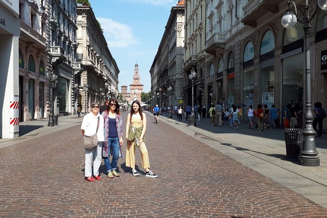 Private Custom Tour With a Local Guide Milan - Refund and Change Policy