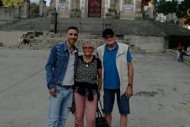 Private Custom Walking Tour in Porto - Meeting and Pickup