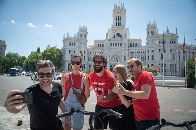 Private Customizable Bike Tour Madrid - Common Questions