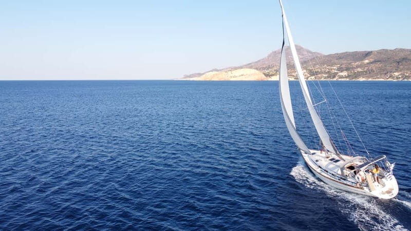 Private Daily Boat Tour to discover the highlights of Milos - The Onboard Experience