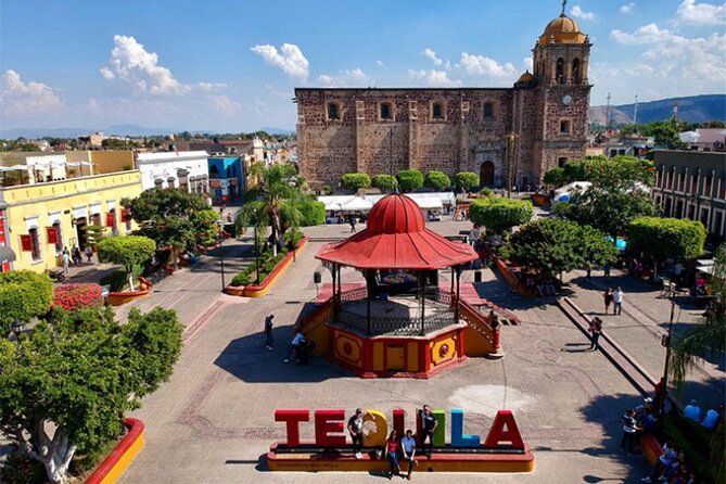 Private Day Adventure Tour in Tequila and Visit to the Castle of Tequila - Cultural and Historical Insights