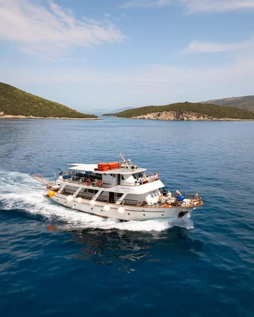 Private day cruise to the Blue lagoon with lunch and drinks! - Good To Know