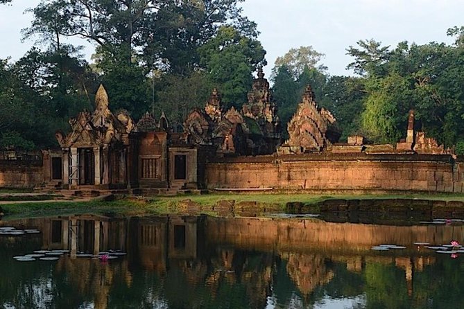 Private Day Tour: Banteay Srei Off the Beaten Track - Pickup and Transportation