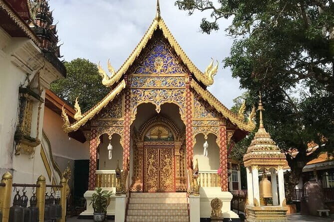 Private Day Tour Doi Suthep Temple and Handicraft Center - An Overview of What to Expect