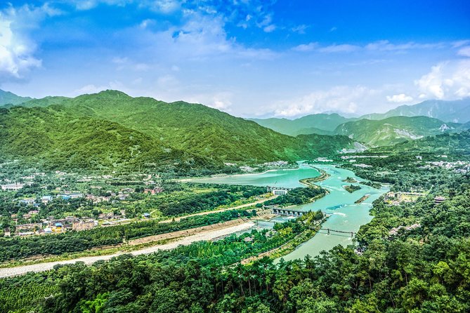 Private Day Tour: Dujiangyan Panda Base and Irrigation Project - Tour Overview