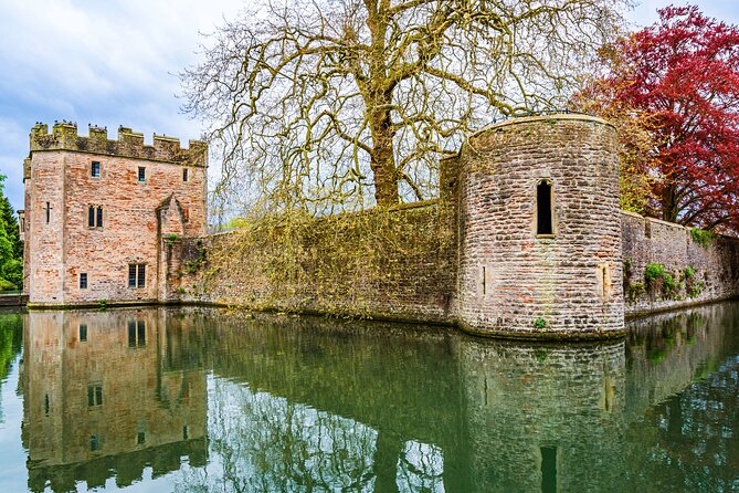 Private Day Tour From Bath to Glastonbury and Wells With Pickup - Glastonbury Abbey and Wells Cathedral