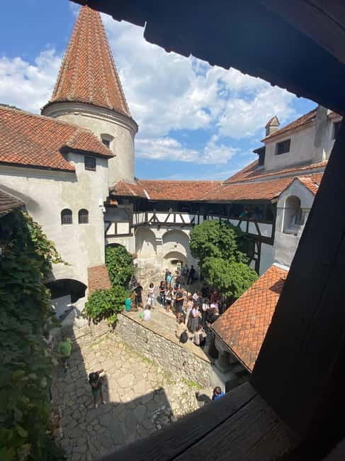 Private Day Tour from Bucharest to Dracula's Castle - FAQ