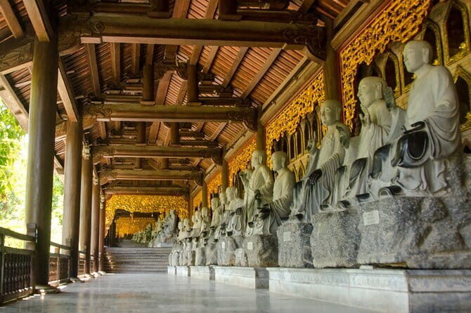 Private Day Tour from Hanoi: Bai Dinh Pagoda & Trang An Grottoes - Exploring the Private Day Tour from Hanoi: Bai Dinh Pagoda & Trang An Grottoes