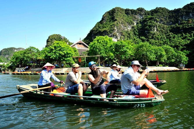 Private Day Tour from Hanoi: Bai Dinh Pagoda & Trang An Grottoes - Final Thoughts: Who Is This Tour Perfect For?